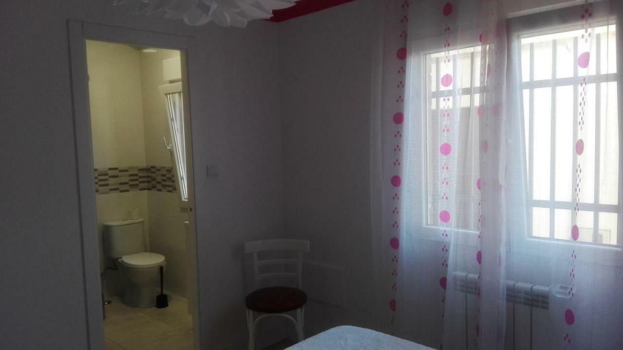 Vut Dalia 4 Apartment Avila Exterior photo